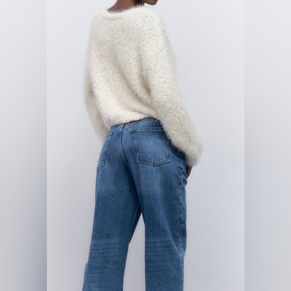 Sweater by Zara - Picture 3 of 4